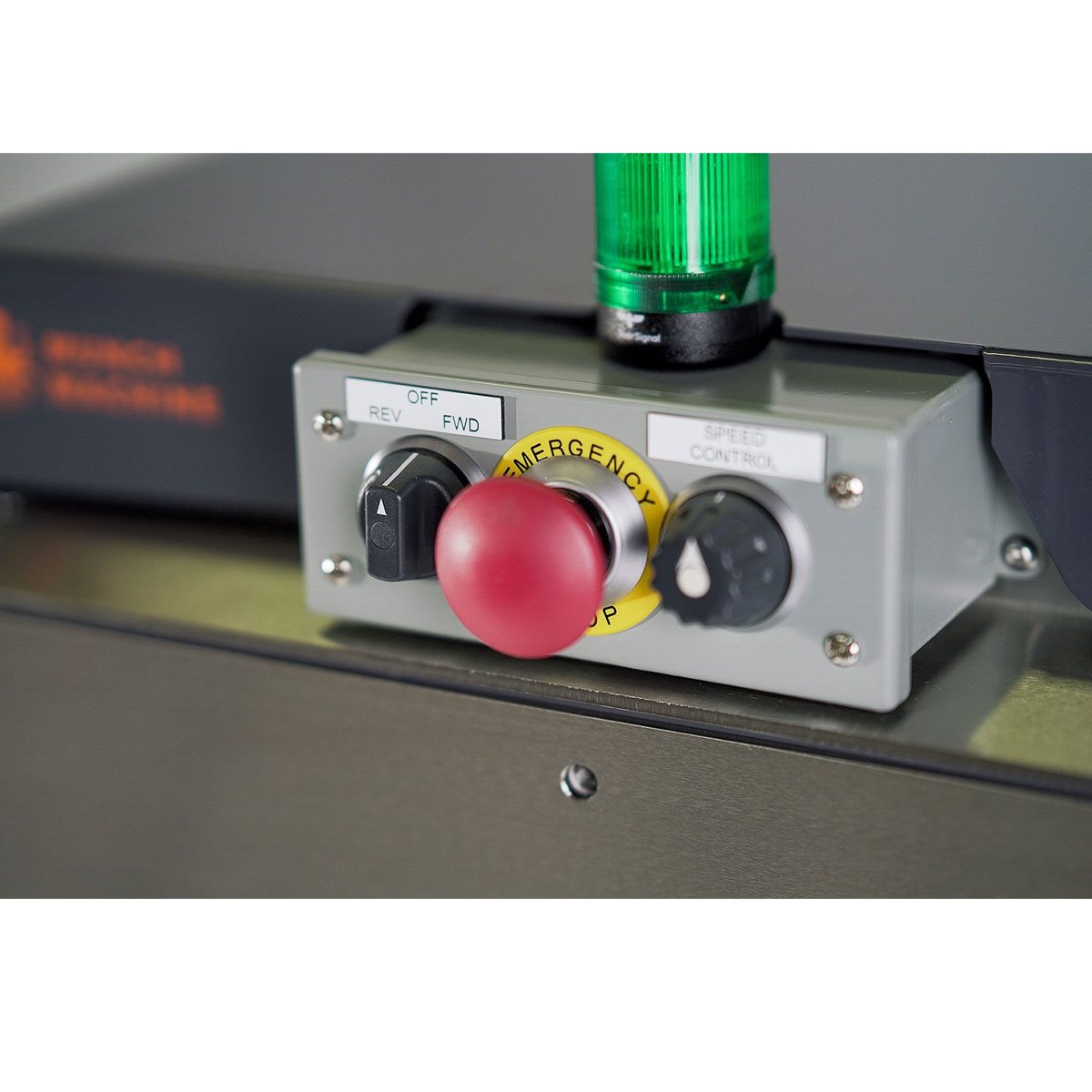 Munch Machine Cluster Bucker 240Volts