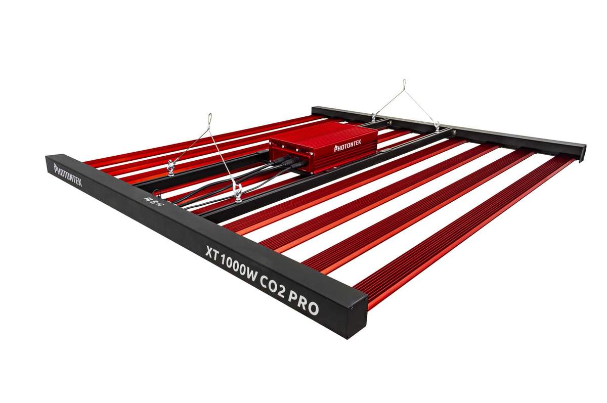 Product Secondary Image:PHOTONTEK XT 1000W CO2 Pro LED Grow Light