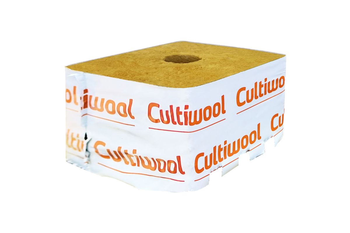 Cultiwool Block 6" x 6" x 4" (64/Cs)